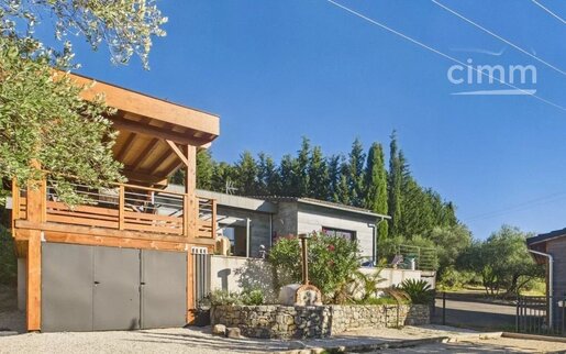 Maison 7 pièces 180 m² · à Les Vans · 180 m² · 655 000 €