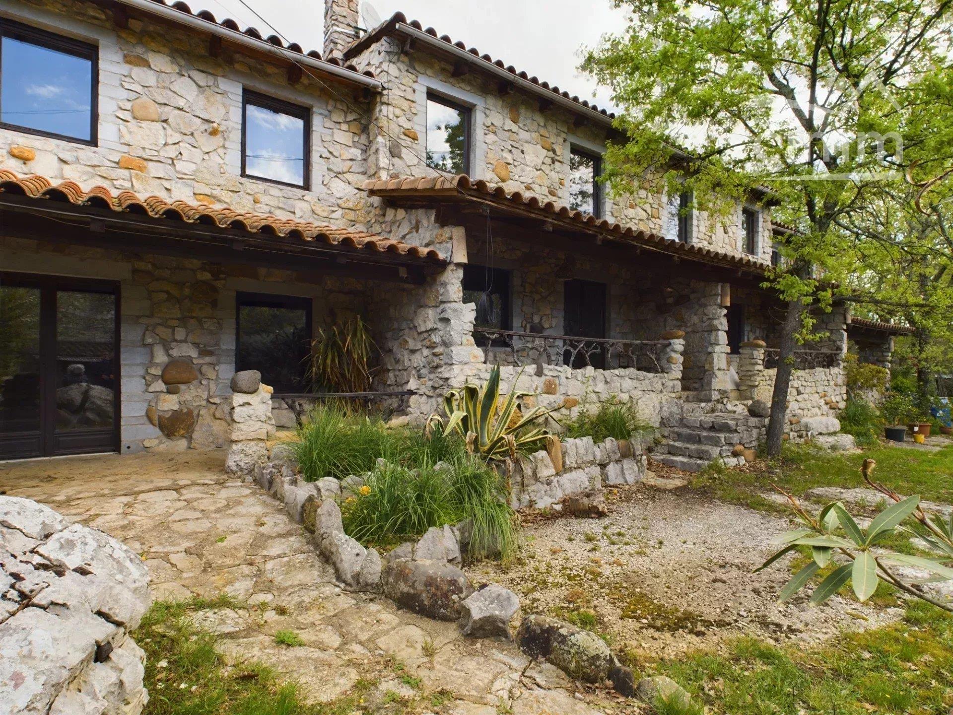 Maison à vendre, 310m², Balazuc