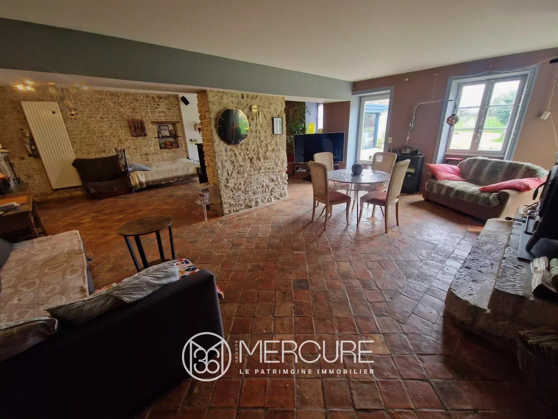 Maison à vendre, 230m², Saint-Coutant