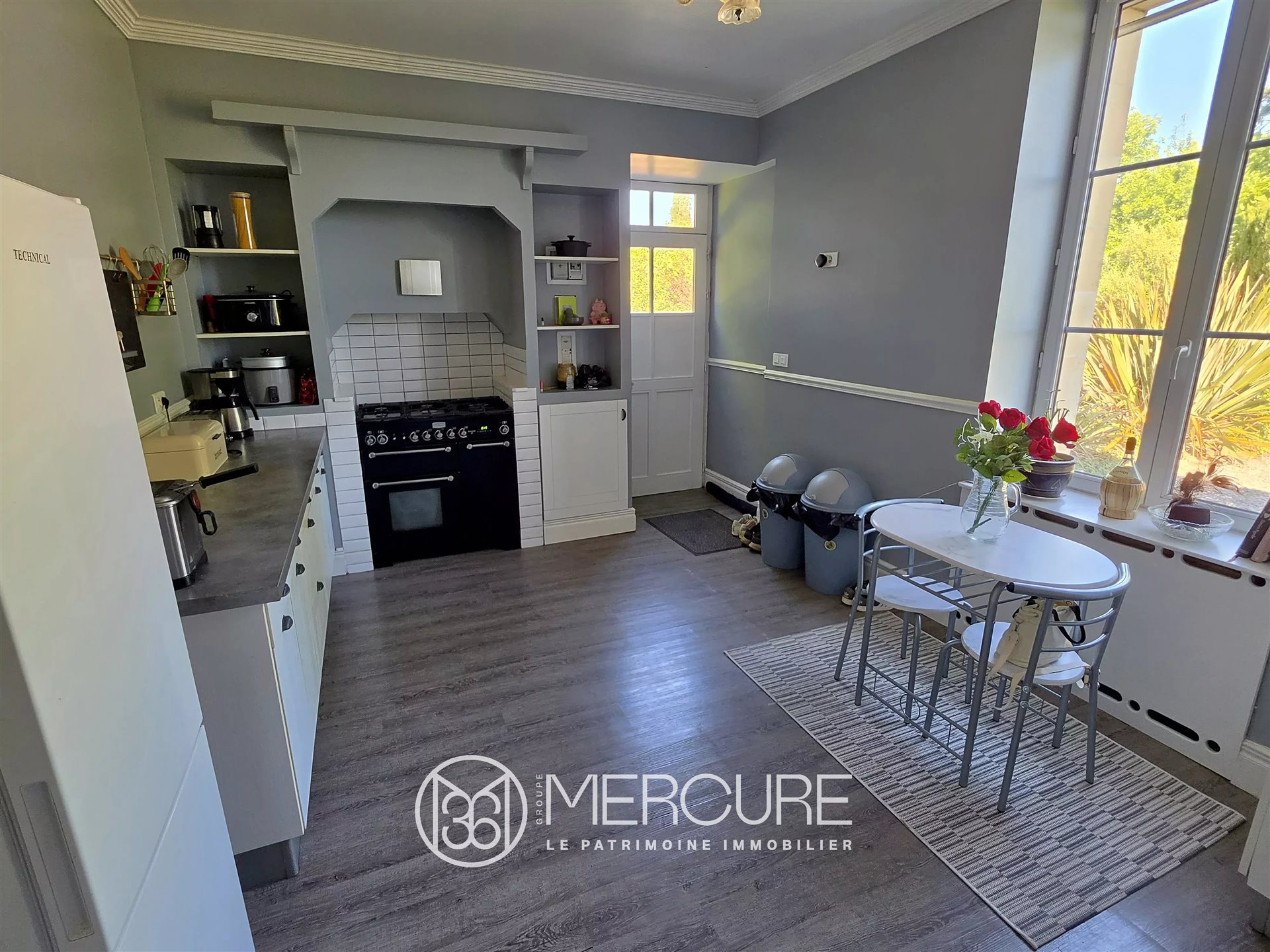 Maison à vendre, 266m², Saint-Coutant