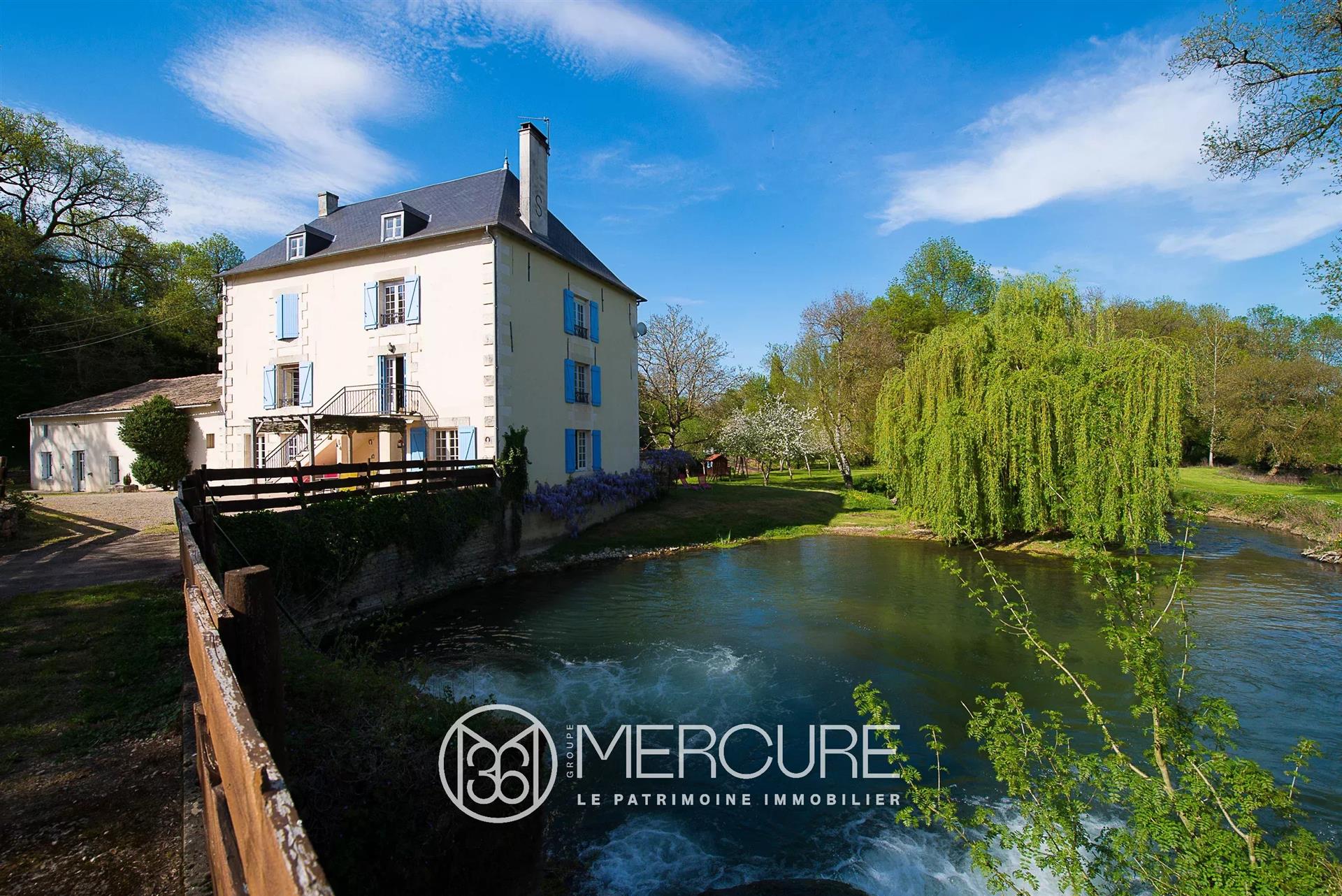 Maison à vendre, 400m², Vivonne