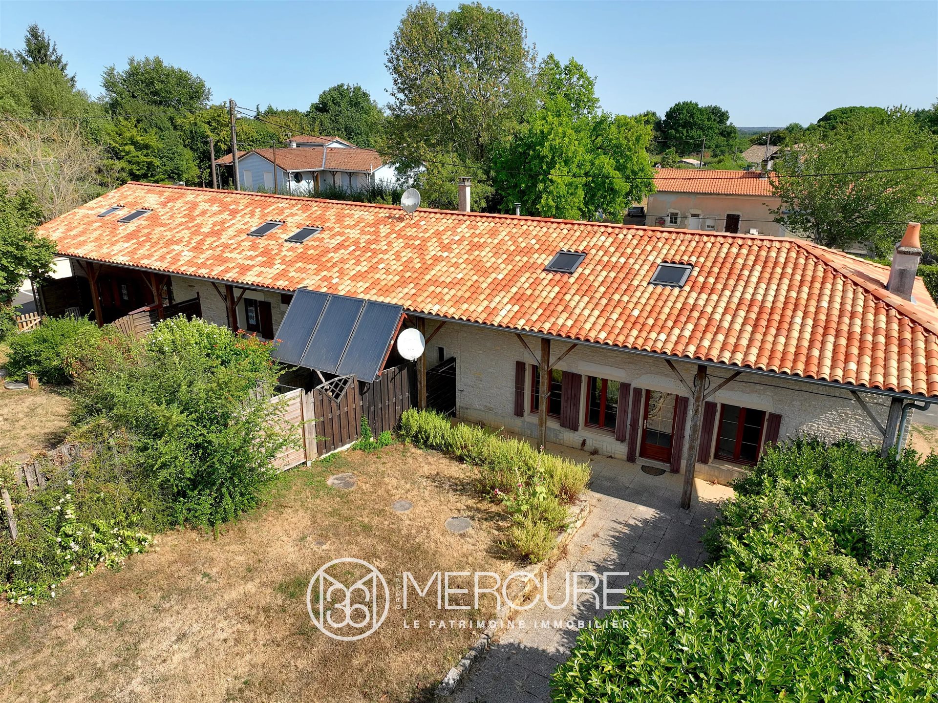 Maison à vendre, 224m², Lezay