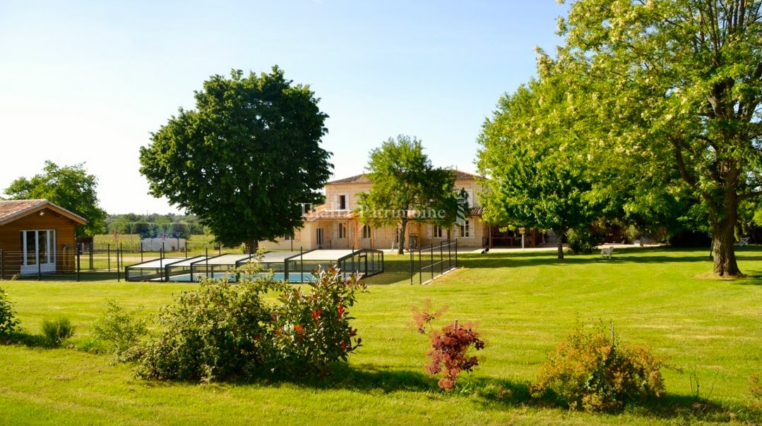 Maison à vendre, 341m², Périssac