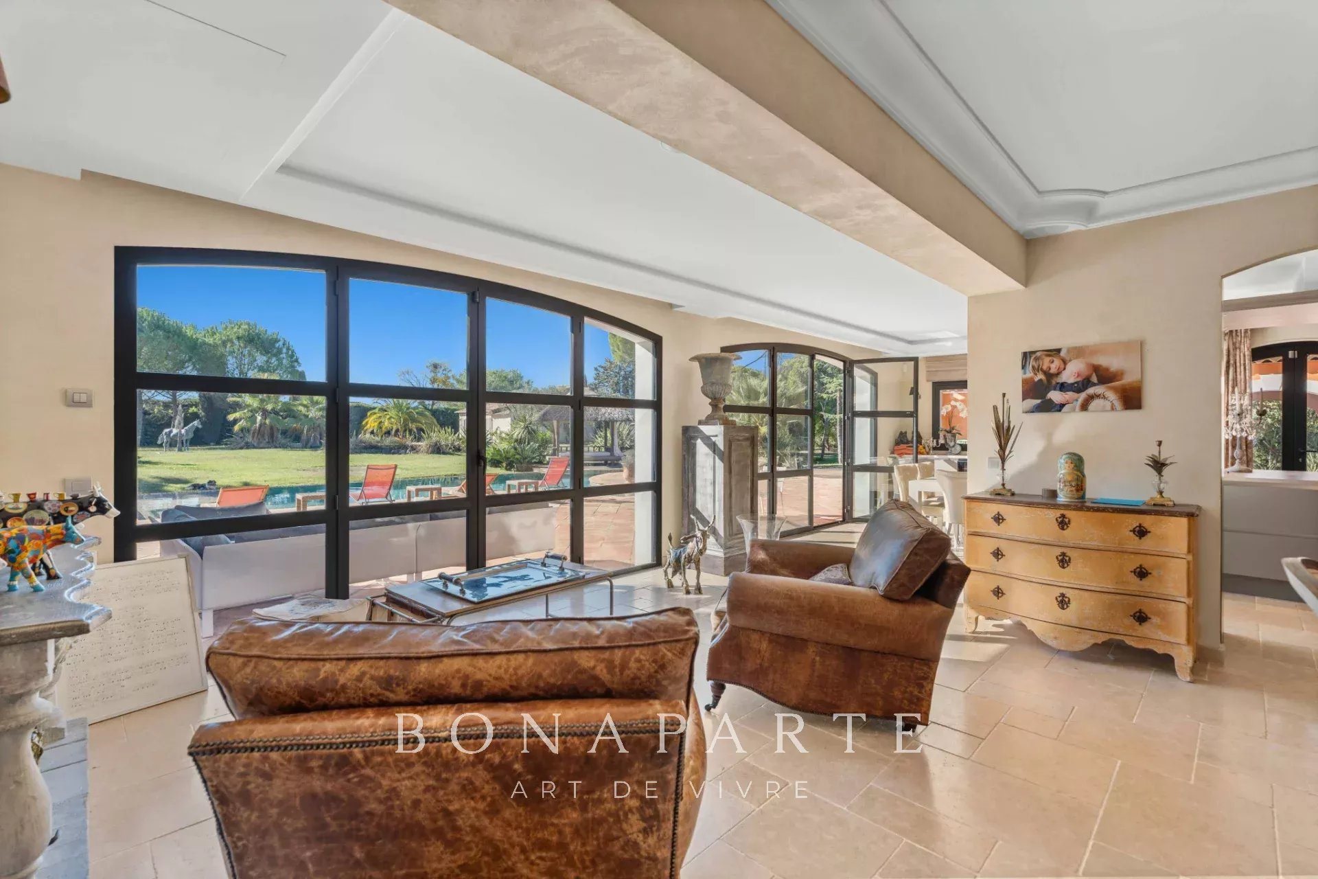 Maison à vendre, 561m², Mougins