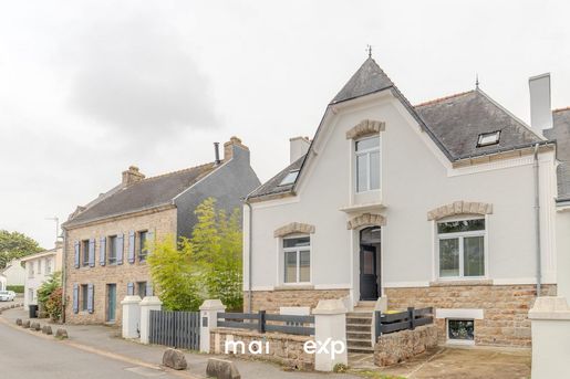 Maison 8 pièces 195 m² · à Étel · 195 m² · 850 000 €