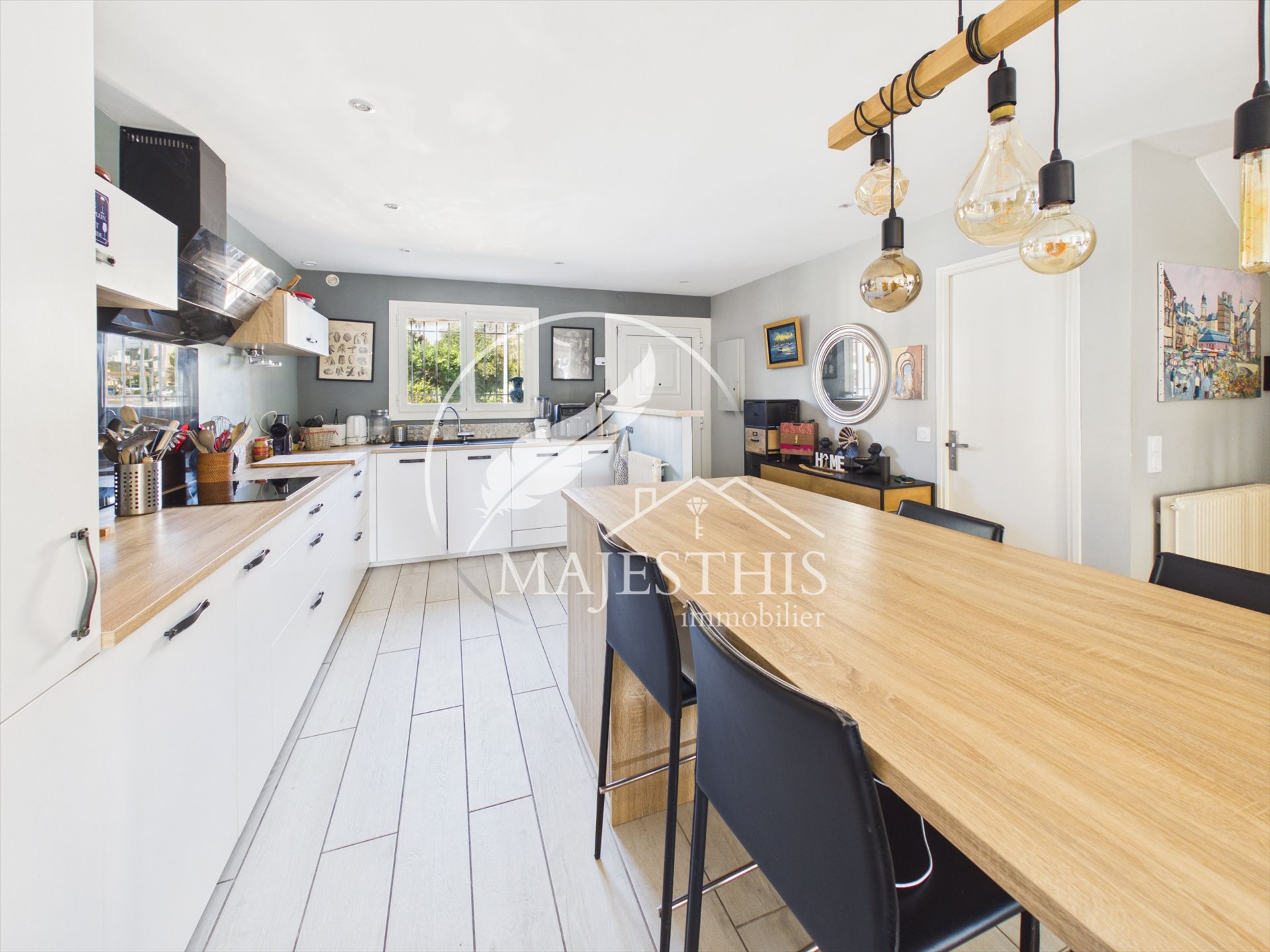 Maison à vendre, 119m², Hyères