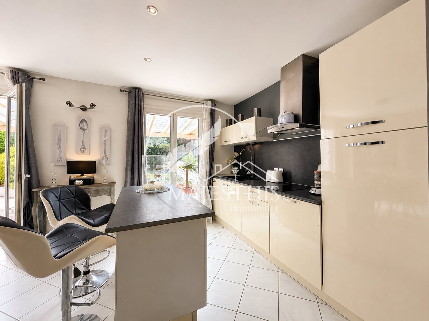 Maison à vendre, 231m², Les Mayons