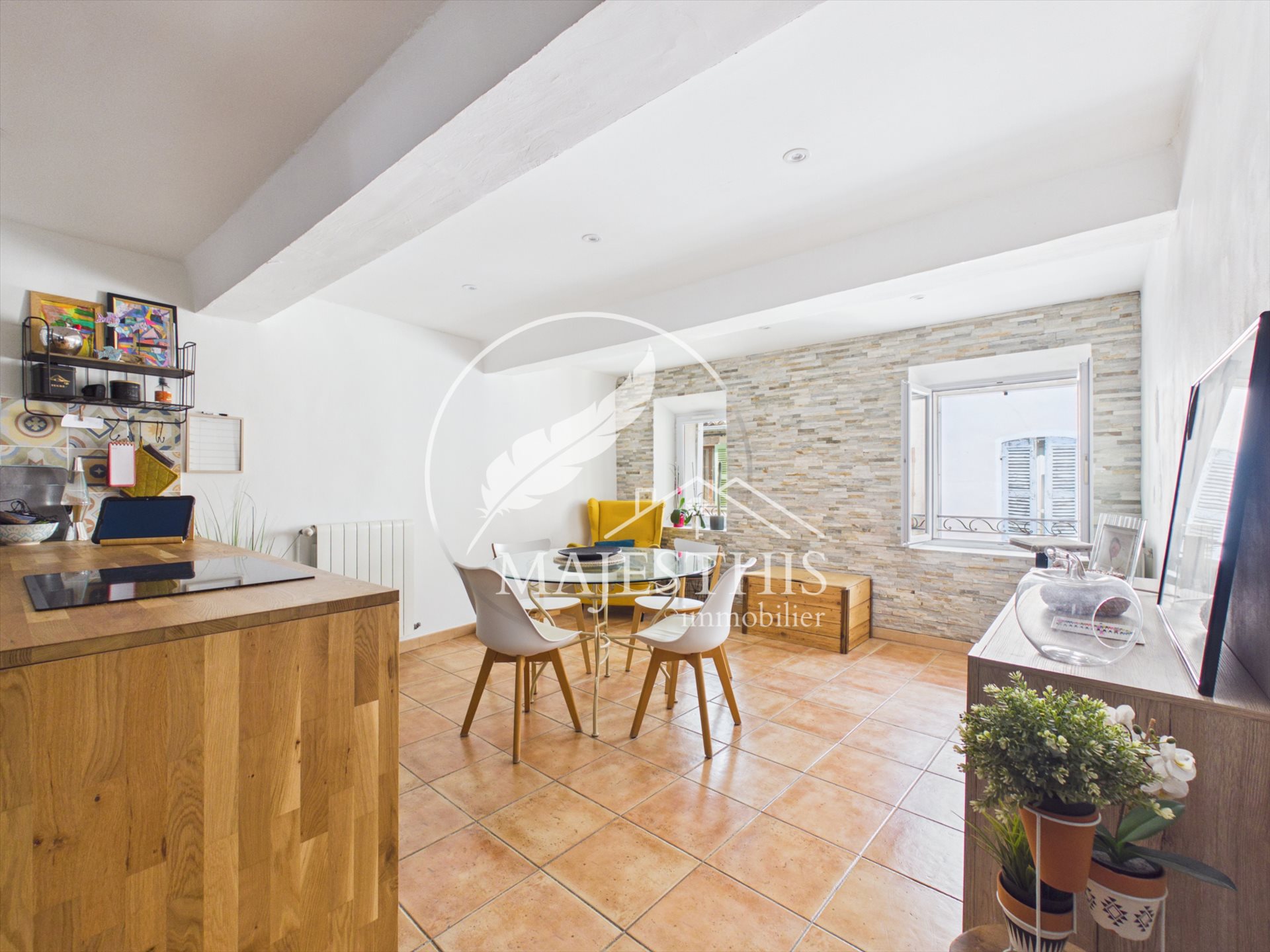 Appartement à vendre, 90m², Solliès-Pont