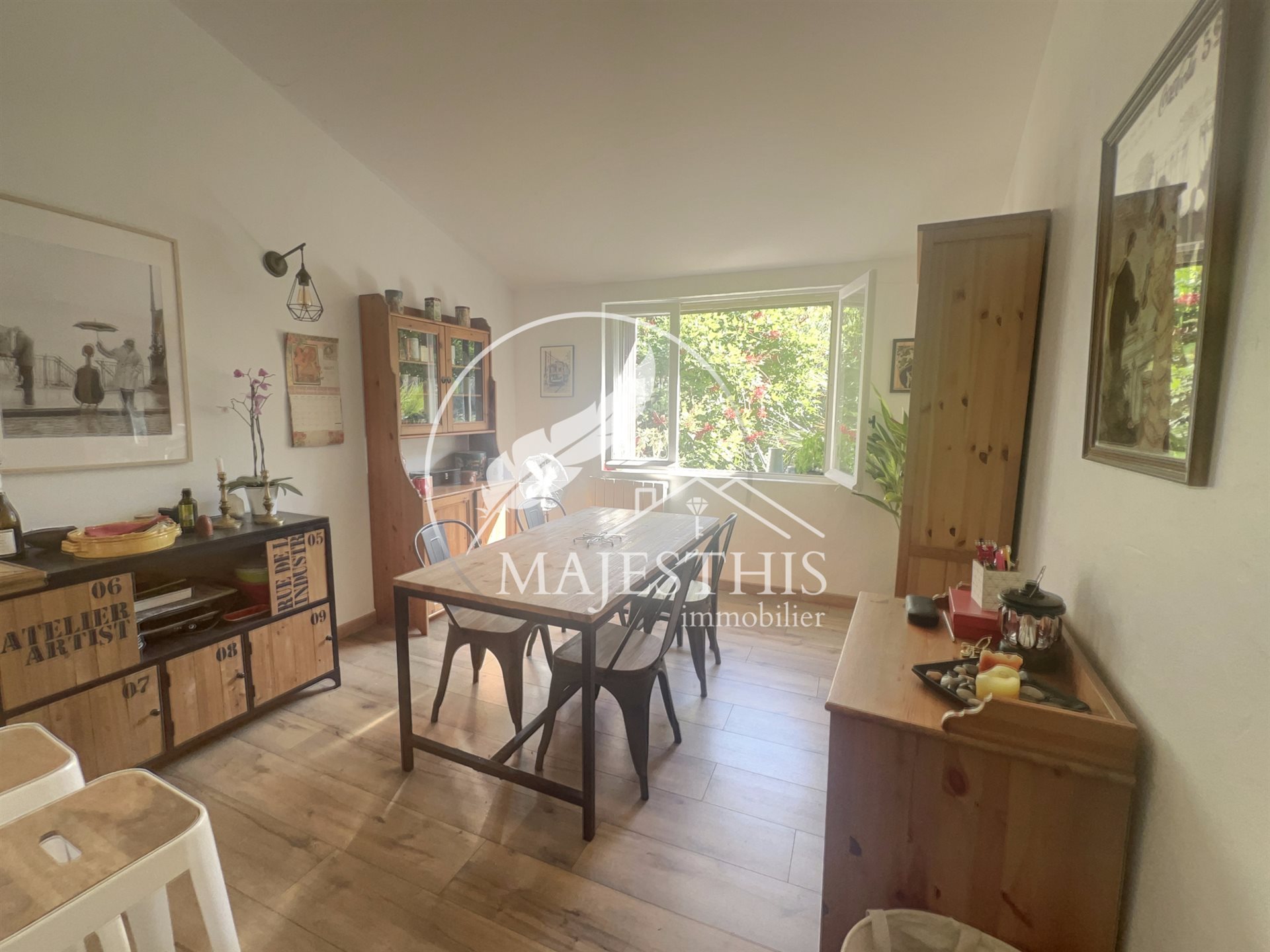 Maison à vendre, 94m², Hyères