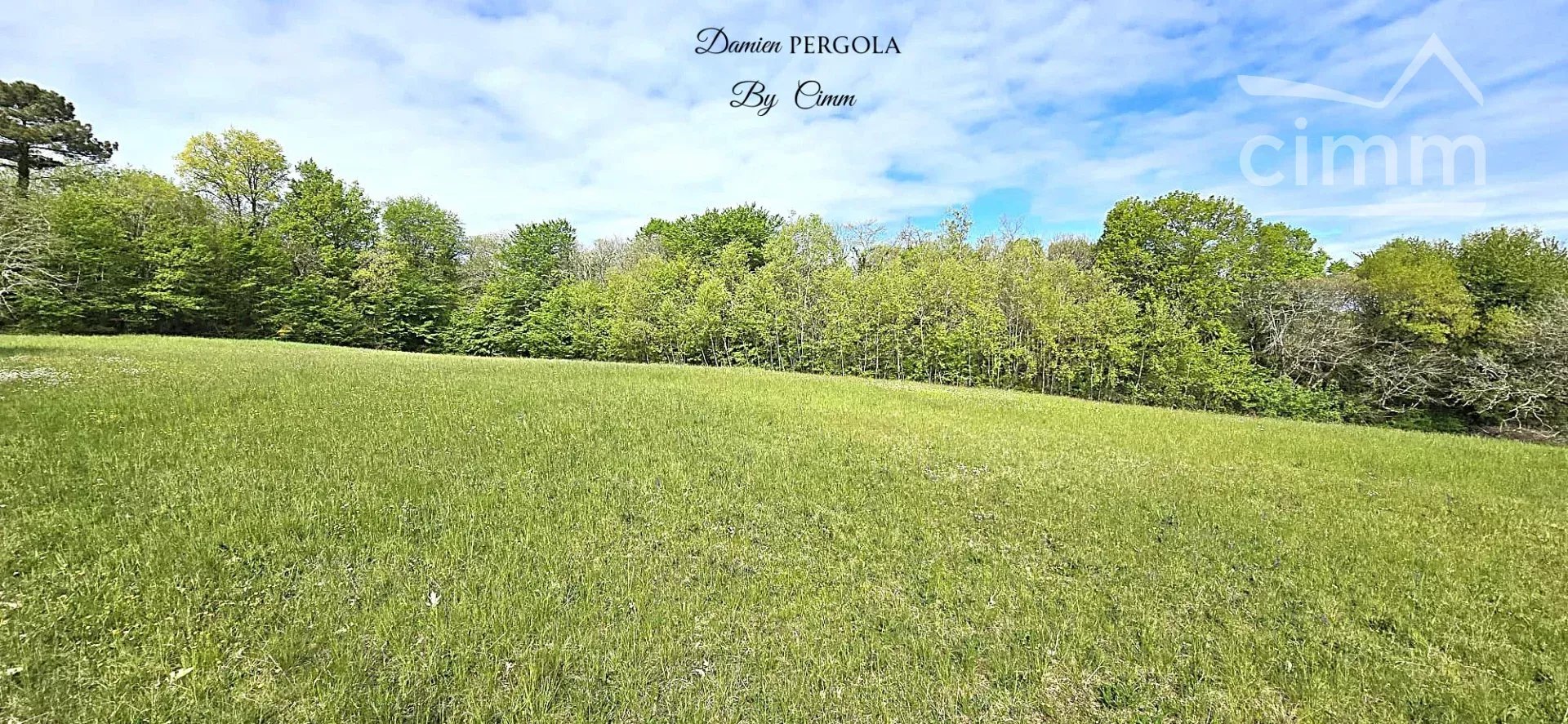 Buildable land 6,600 m²? Fully south-facing? Quiet surroundings