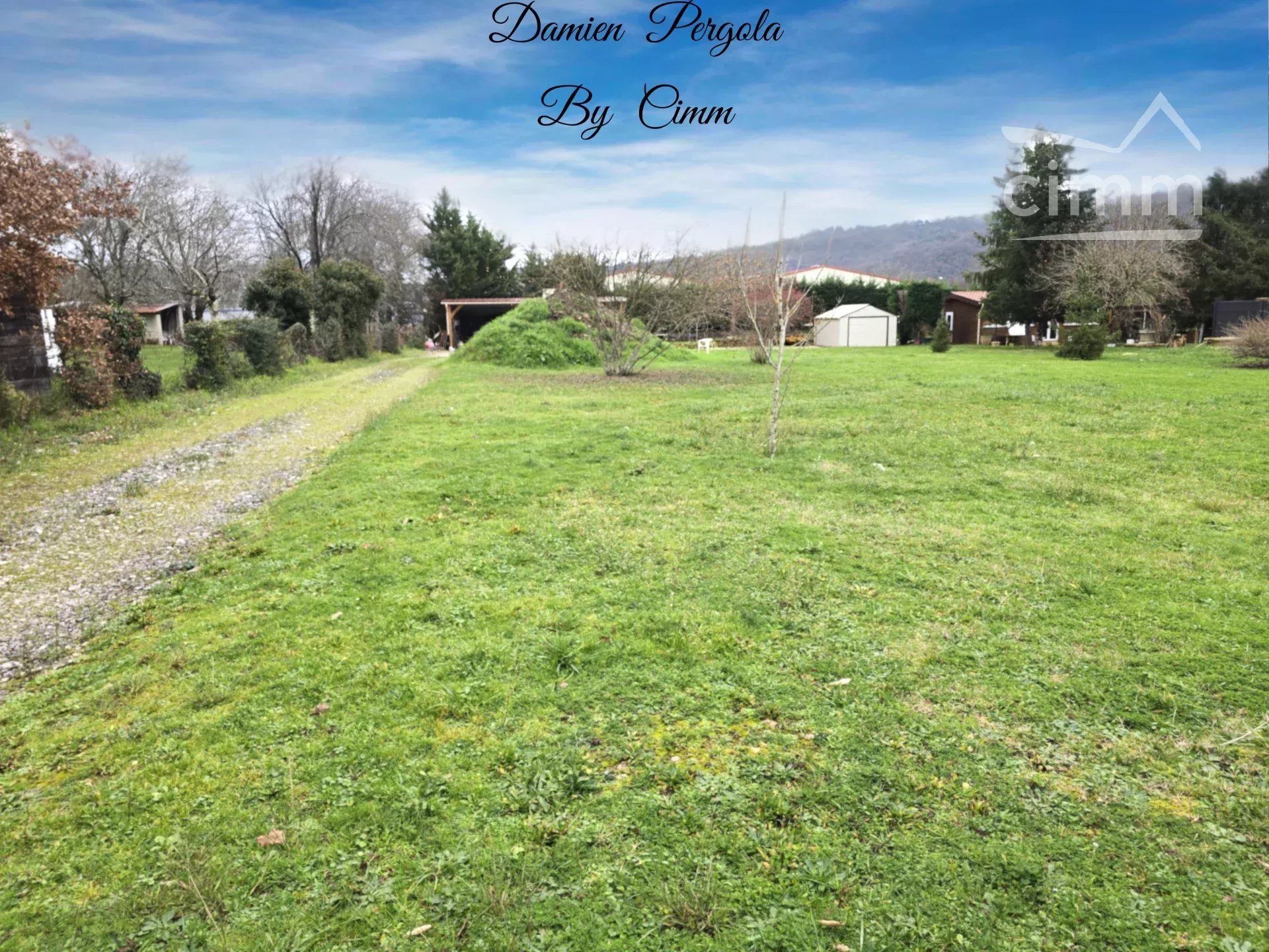 Building plot of approx. 1440 m² with carport, less than 5 minut - Vue 2