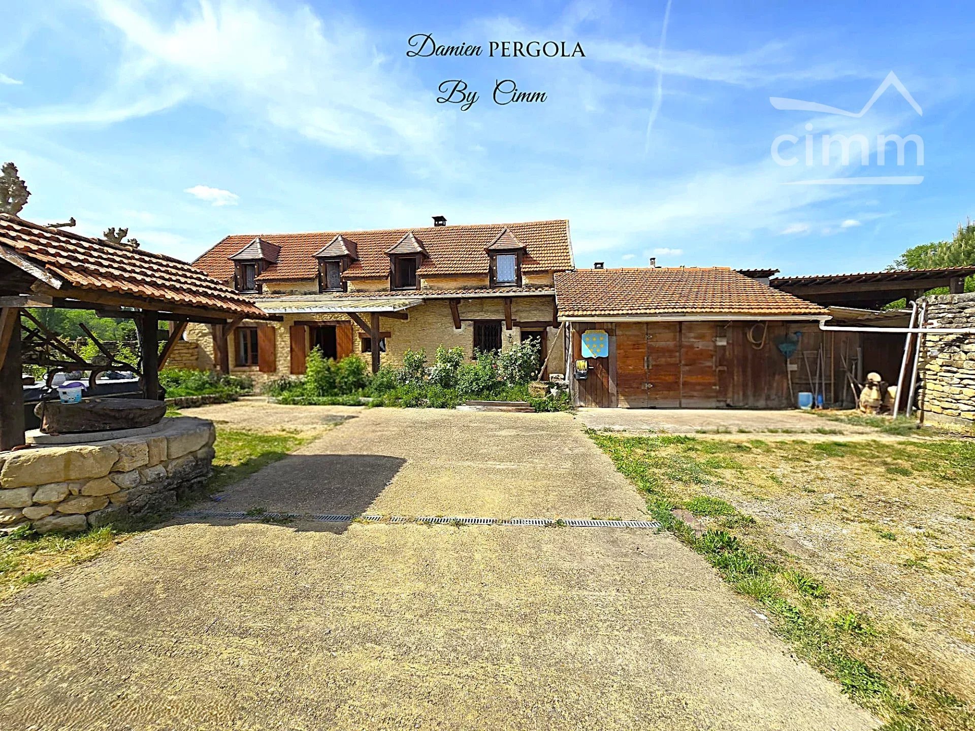 Maison à vendre, 117m², Thonac