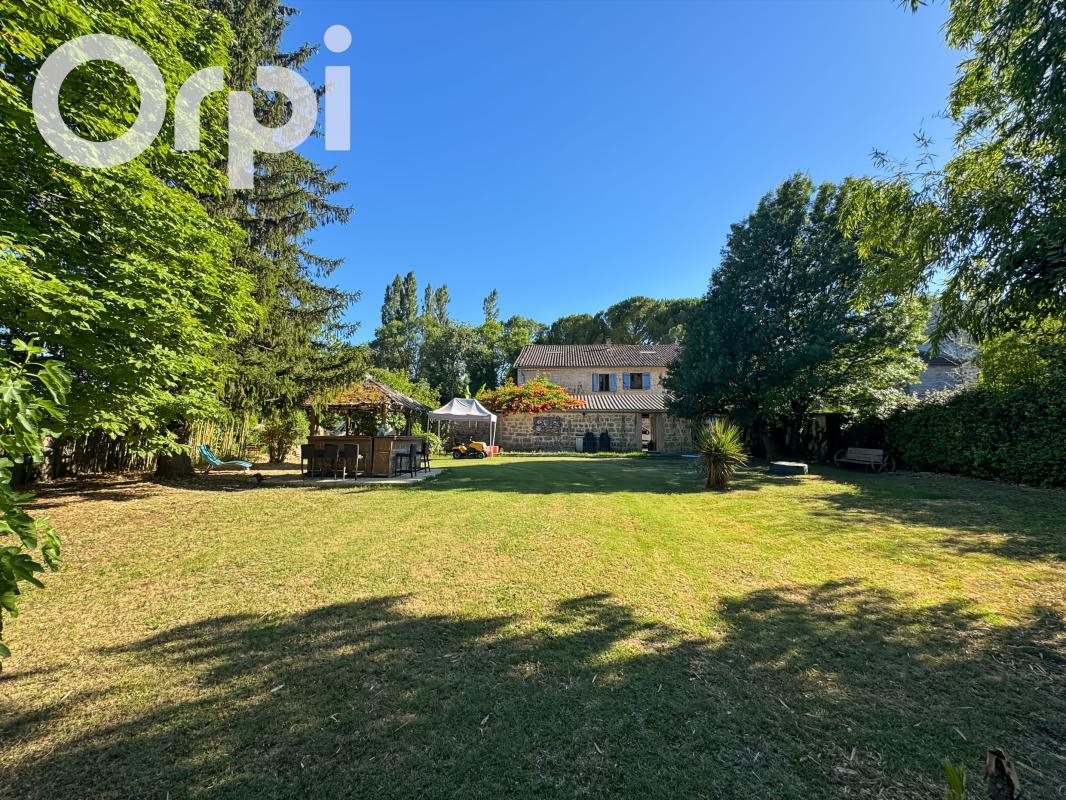 Maison à vendre, 125m², Berrias-et-Casteljau