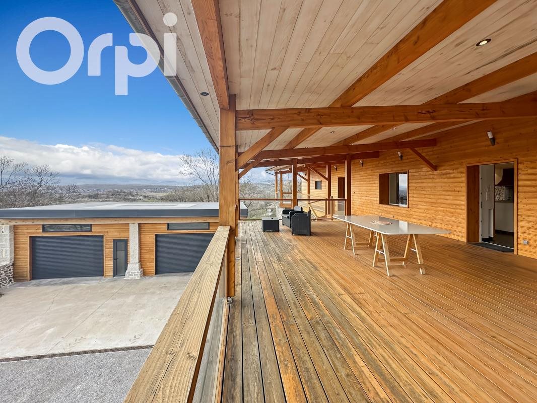 Maison à vendre, 260m², Lussas