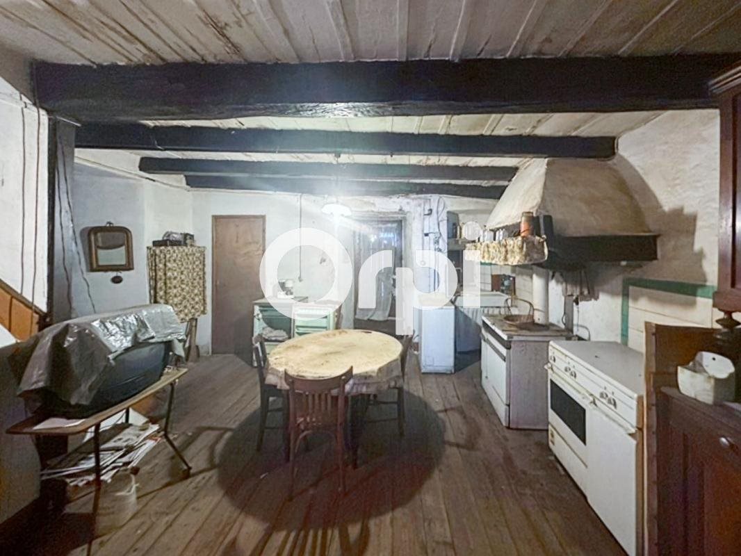 Maison à vendre, 90m², Mayres