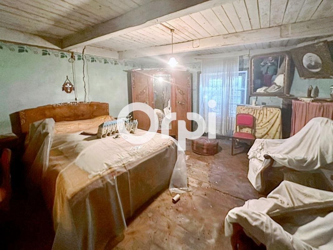 Maison à vendre, 90m², Mayres