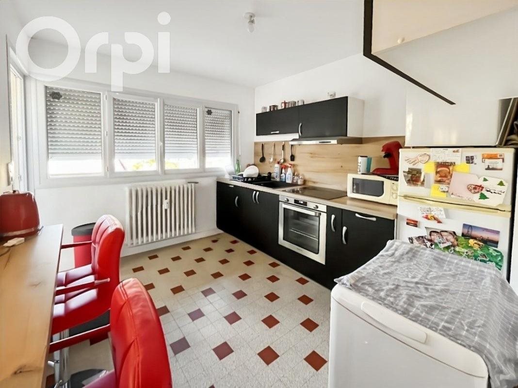 Appartement à vendre, 43m², Aubenas