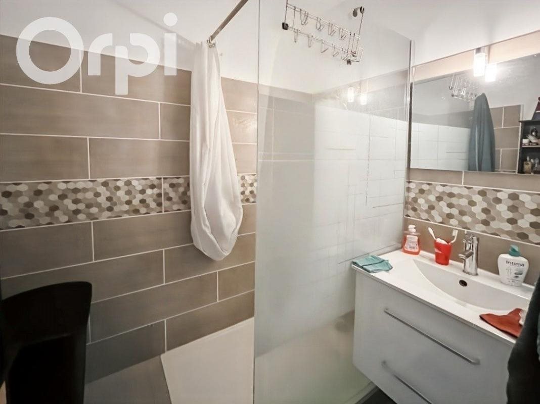 Appartement à vendre, 43m², Aubenas