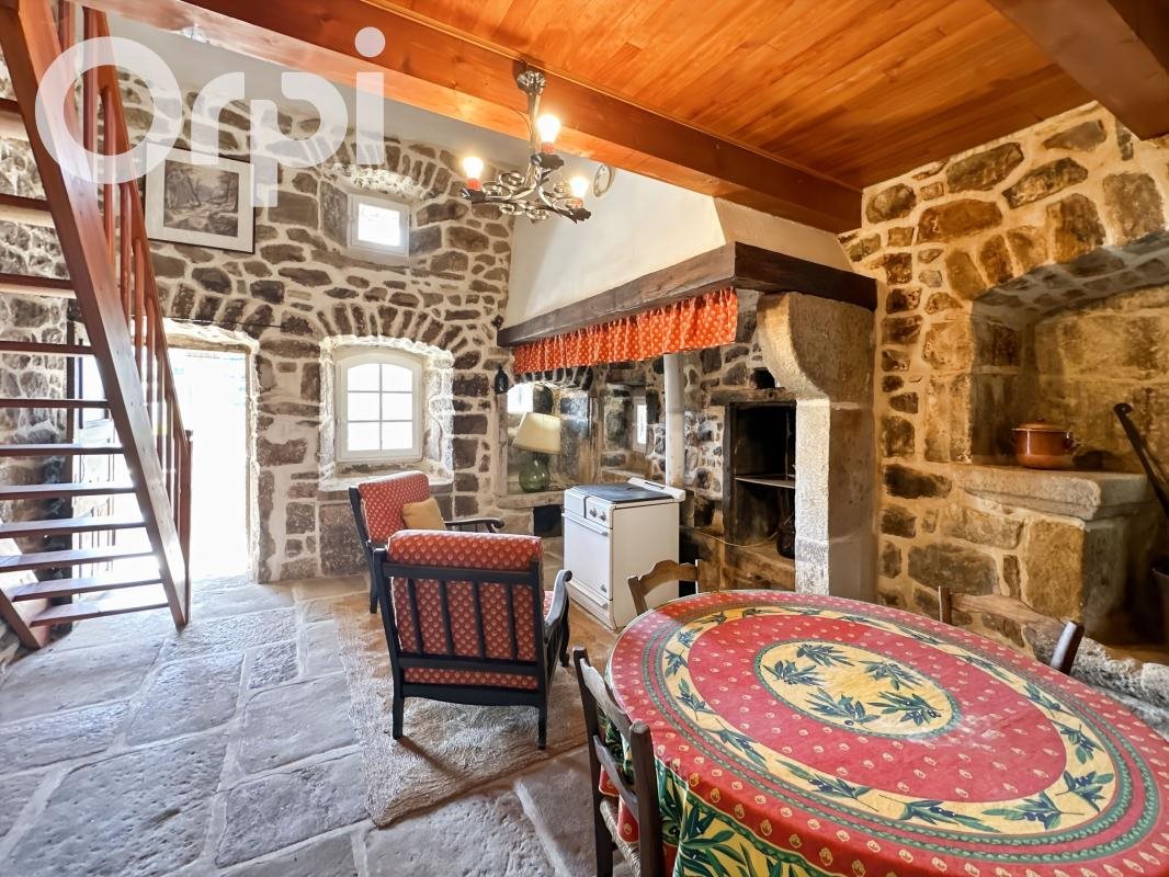 Maison à vendre, 138m², Saint-Julien-du-Serre
