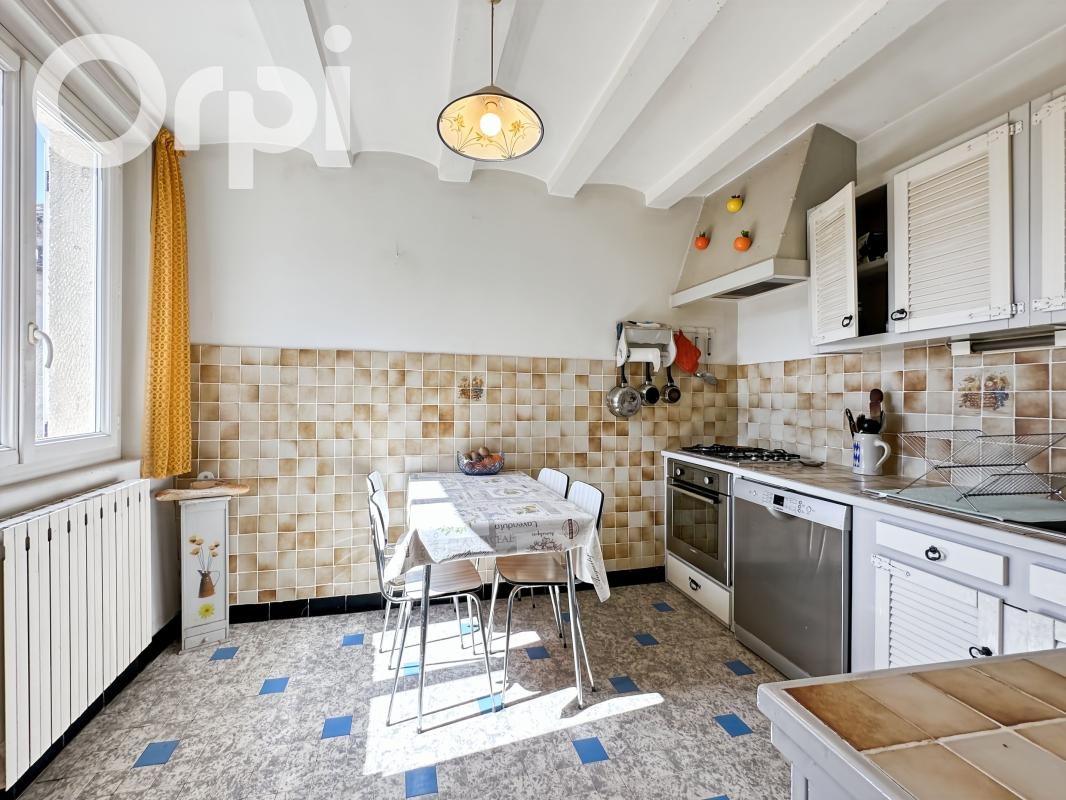 Maison à vendre, 138m², Saint-Julien-du-Serre