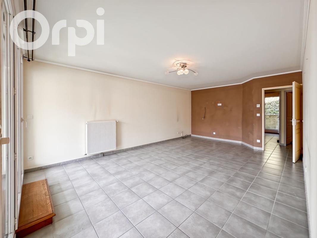 Appartement à vendre, 73m², Vals-les-Bains