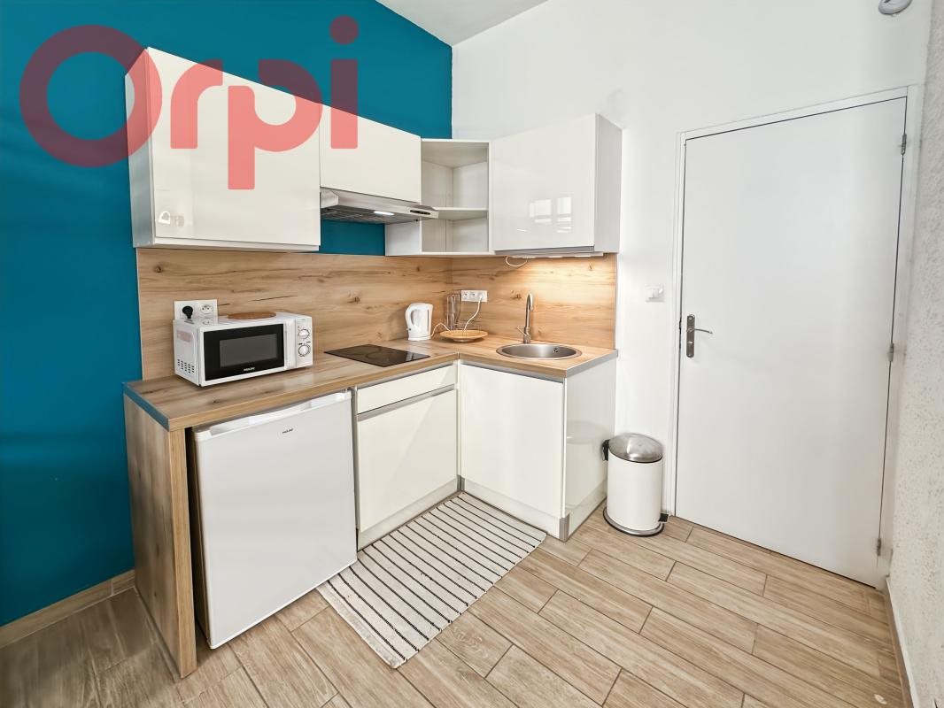 Appartement à louer, 22m², Aubenas