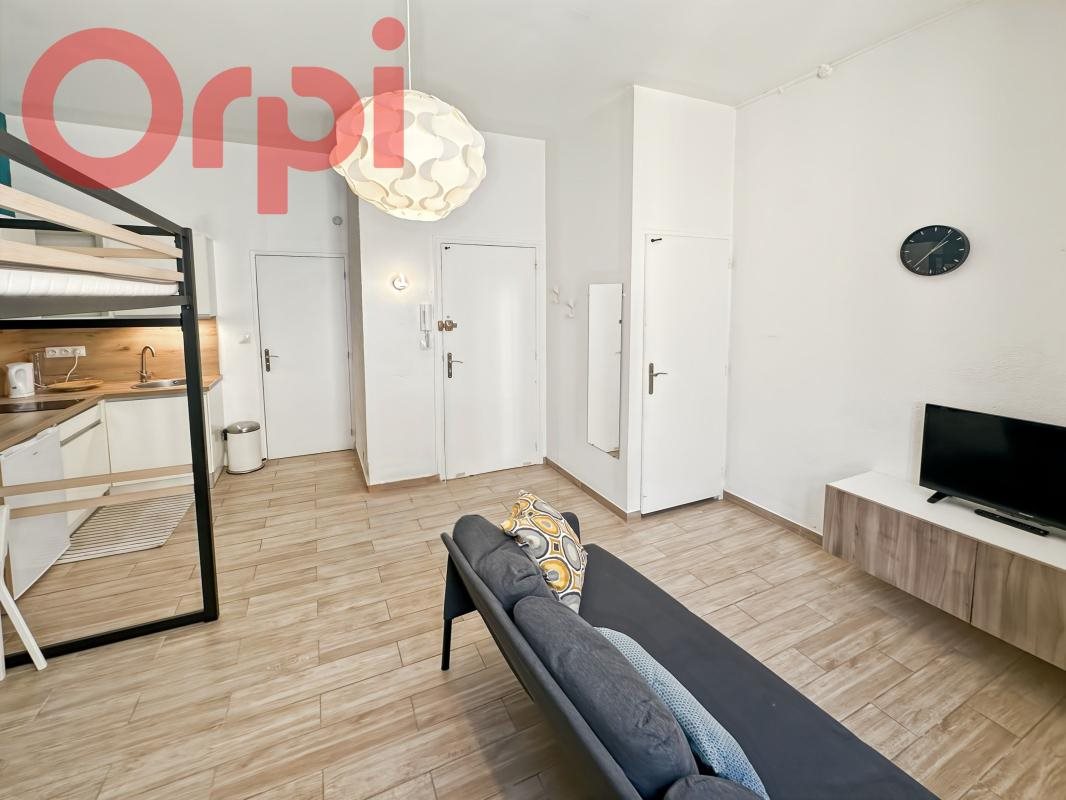 Appartement à louer, 22m², Aubenas