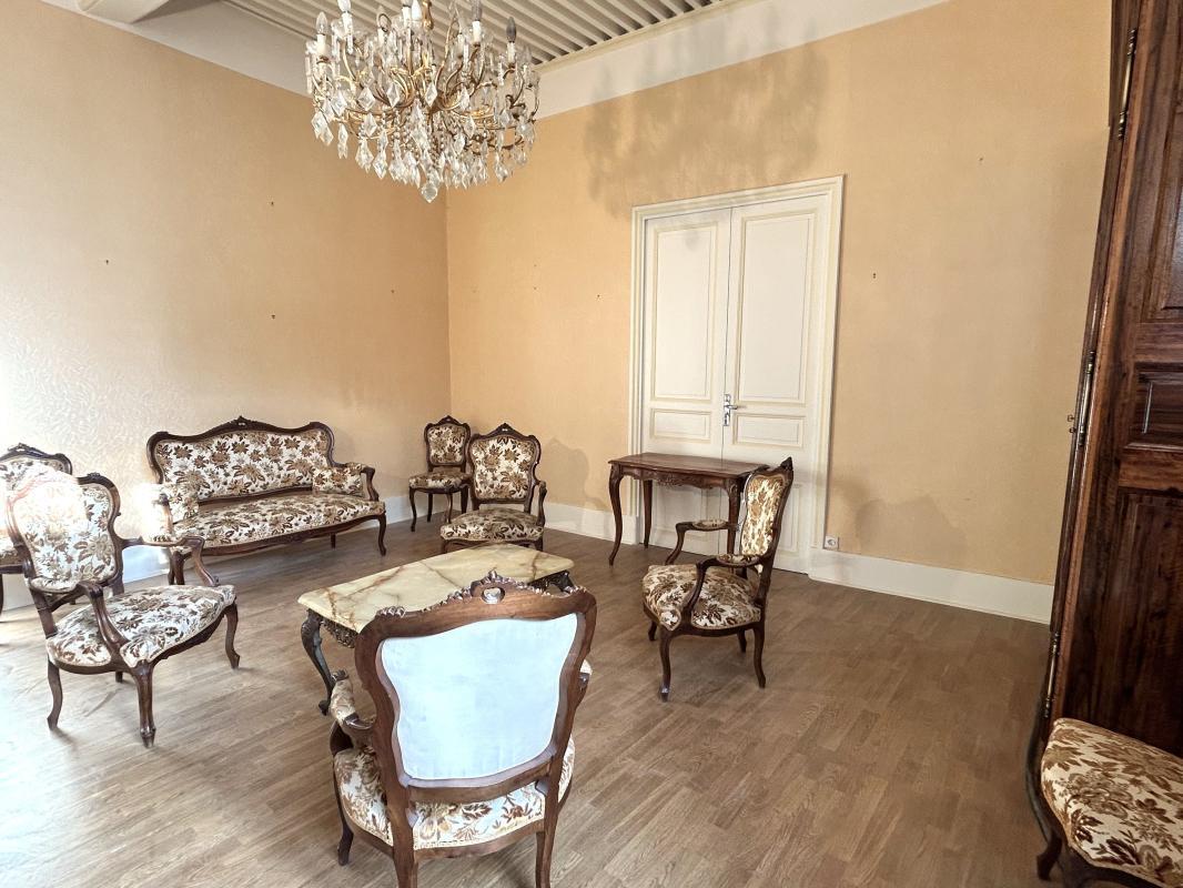 Appartement à vendre, 255m², Aubenas