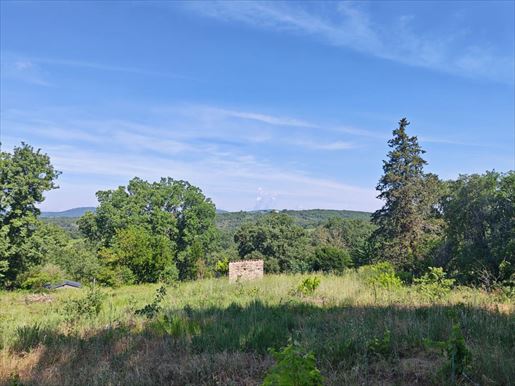 Annonce · à Barjac · 1 460 m² · 85 000 €