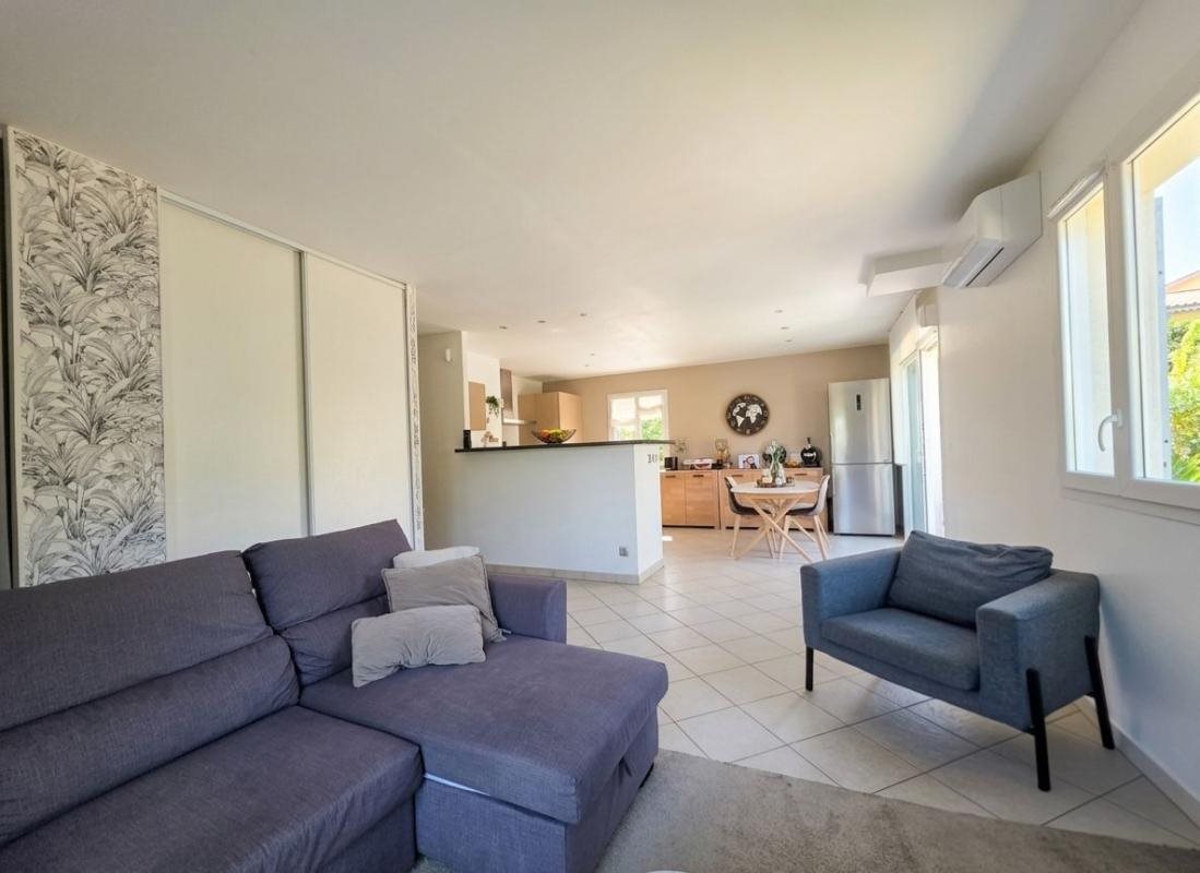 Maison à vendre, 92m², Malataverne