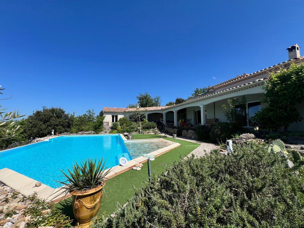 Maison à vendre, 238m², Barjac