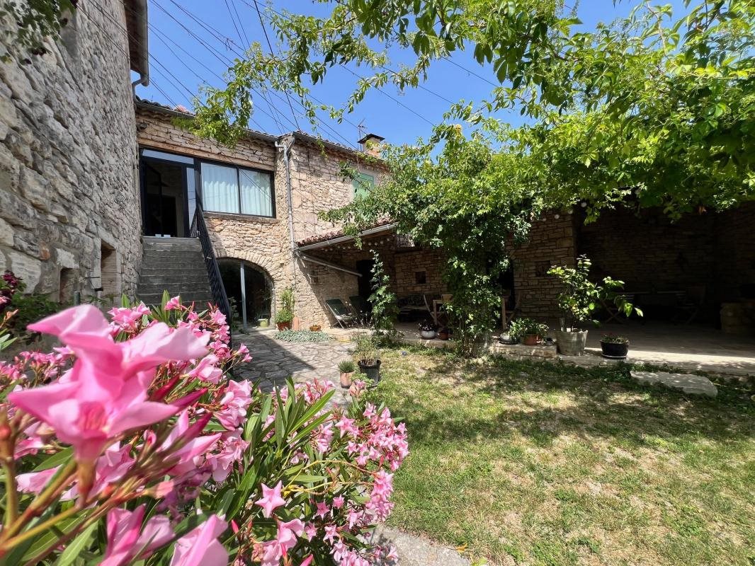Maison à vendre, 190m², Orgnac-l'Aven