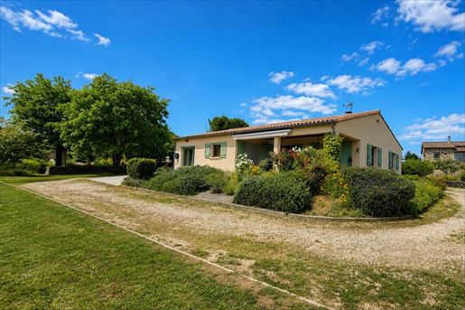 3 pièces 142 m² · à Rosières · 142 m² · 360 000 €