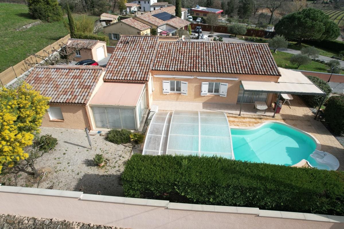 Maison à vendre, 136m², Lablachère