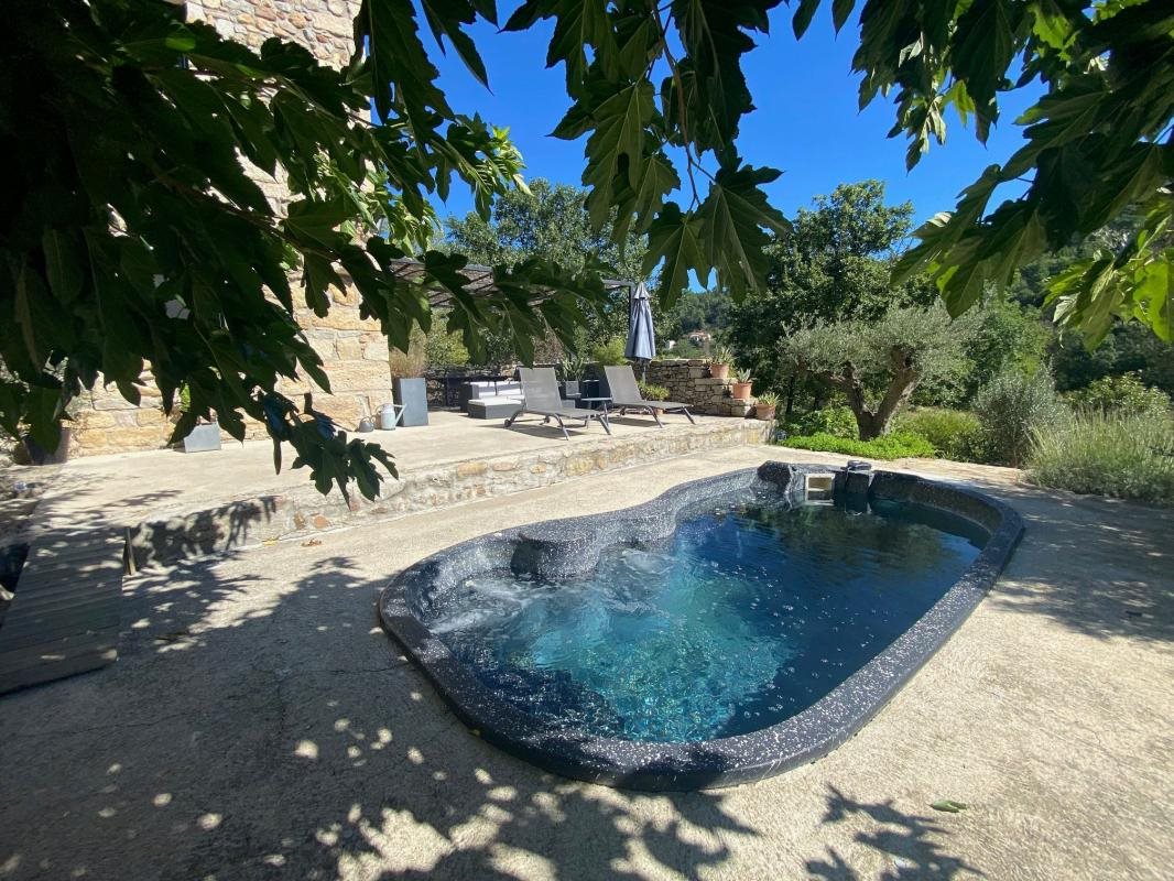 Maison à vendre, 202m², Mercuer
