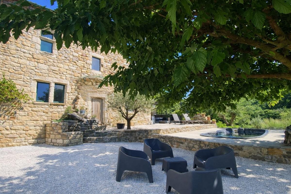 Maison à vendre, 202m², Mercuer