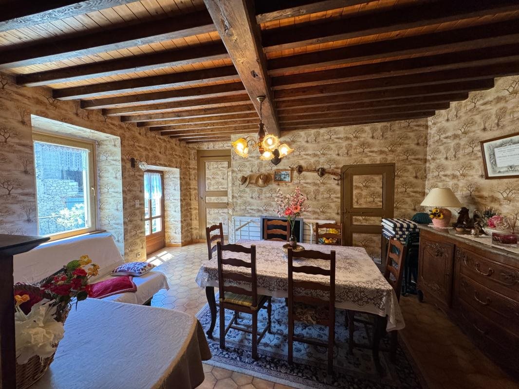 Maison à vendre, 77m², Menglon