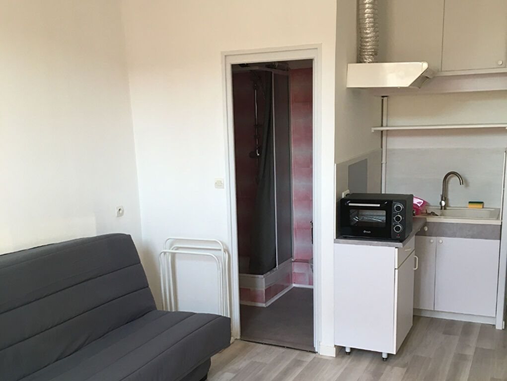 Appartement à louer, 19m², Montélimar