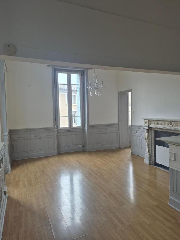 Appartement à louer, 44m², Montélimar
