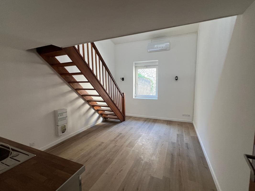 Appartement à louer, 28m², Guilherand-Granges