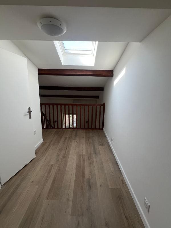 Appartement à louer, 28m², Guilherand-Granges