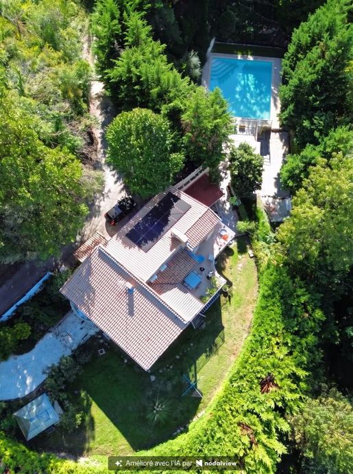Maison 6 pièces 221 m² · à Soyons · 221 m² · 529 000 €