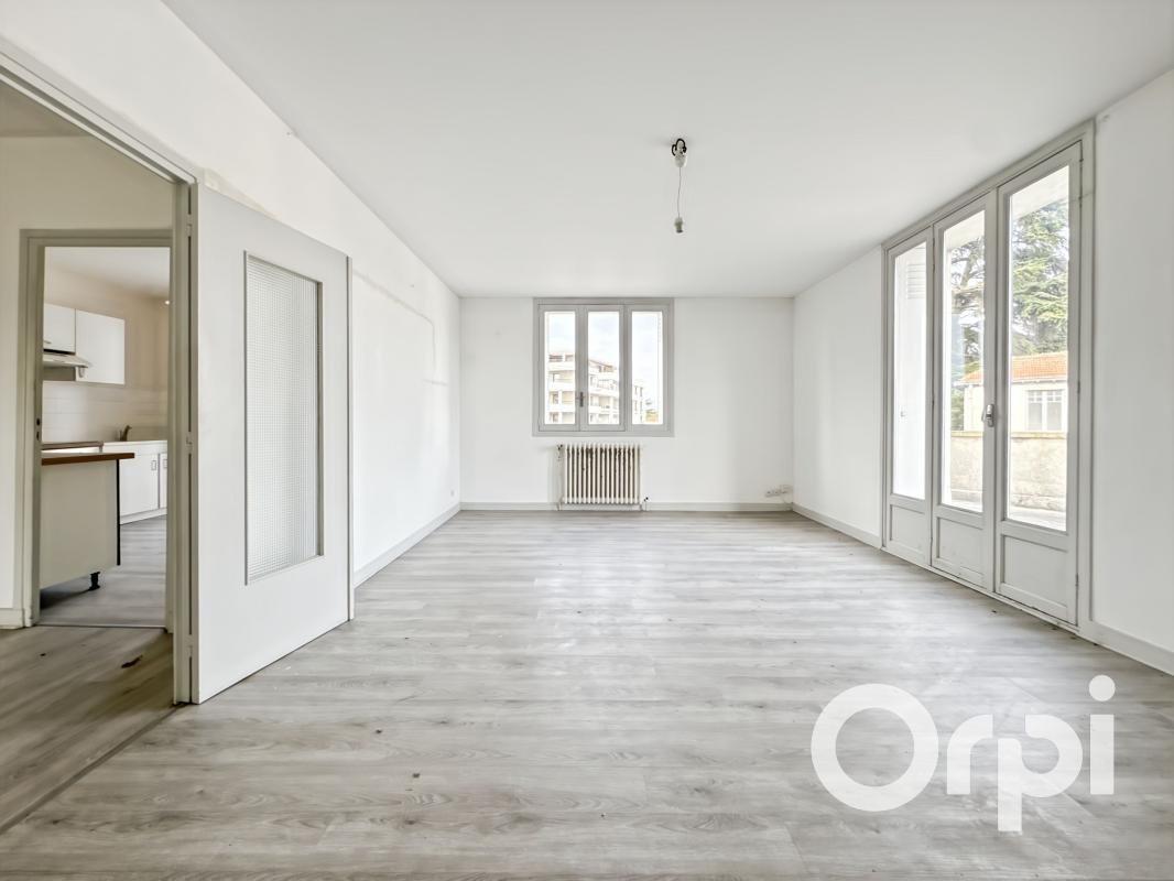 Appartement à vendre, 90m², Guilherand-Granges