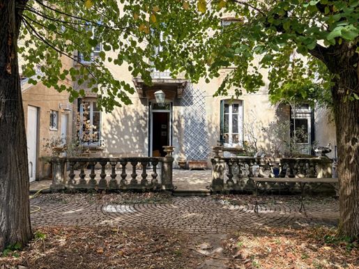 6 pièces 213 m² · à Valence · 213 m² · 630 000 €