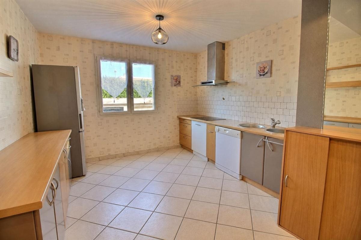 Appartement à louer, 65m², Livron-sur-Drôme