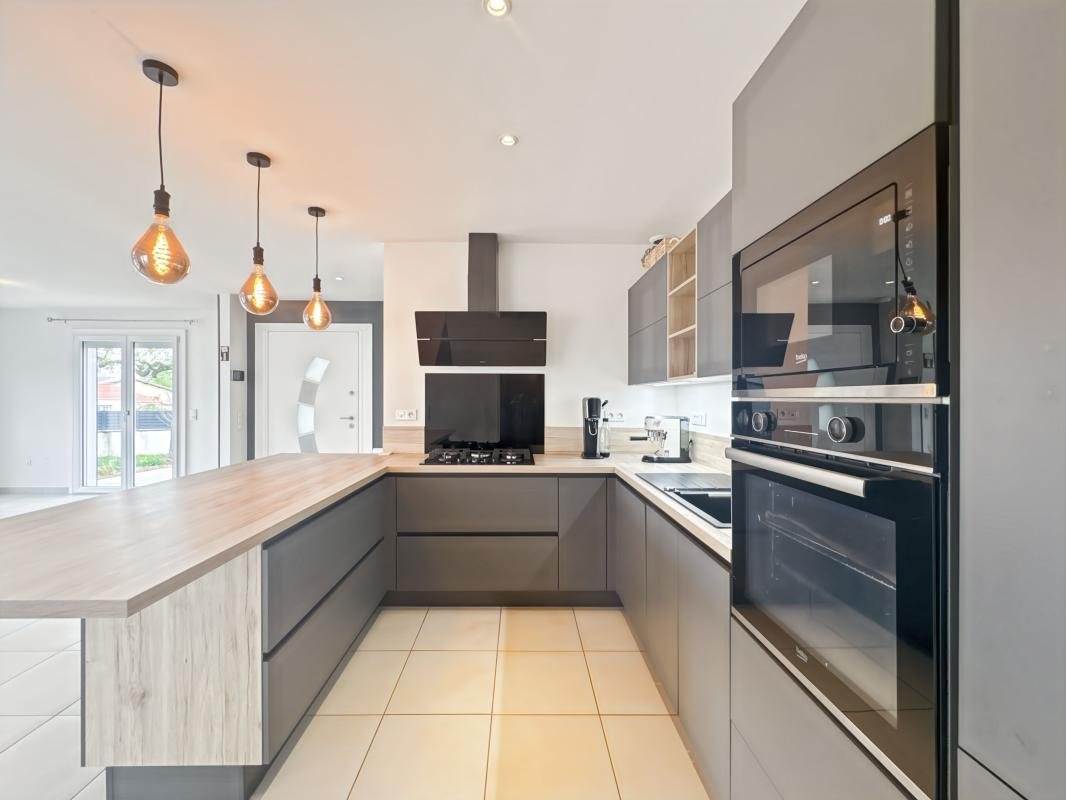 Maison à vendre, 107m², Châteauneuf-sur-Isère
