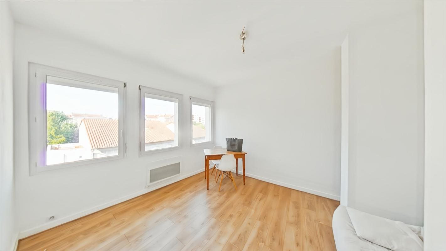 Appartement à louer, 26m², Valence