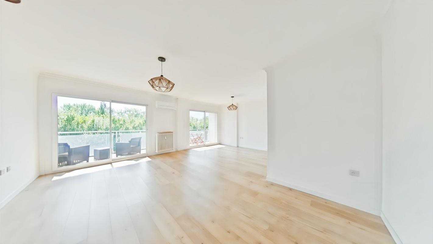 Appartement à louer, 98m², Guilherand-Granges