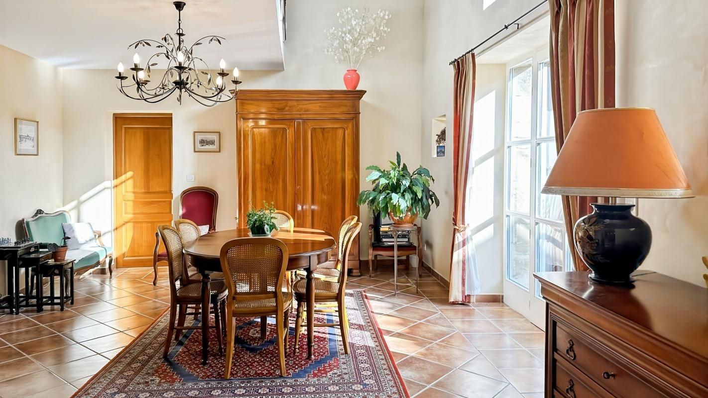 Maison à vendre, 270m², Eurre