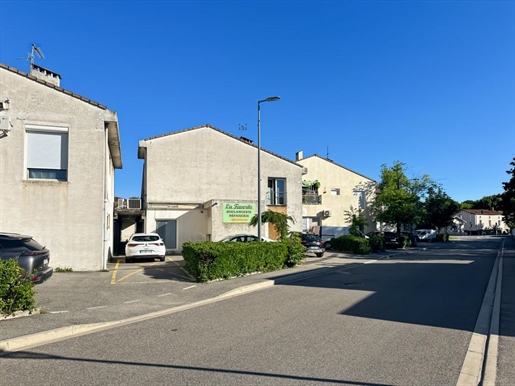 Immeuble 2 pièces 194 m² · à Saint-Marcel-lès-Valence · 194 m² · 270 000 €